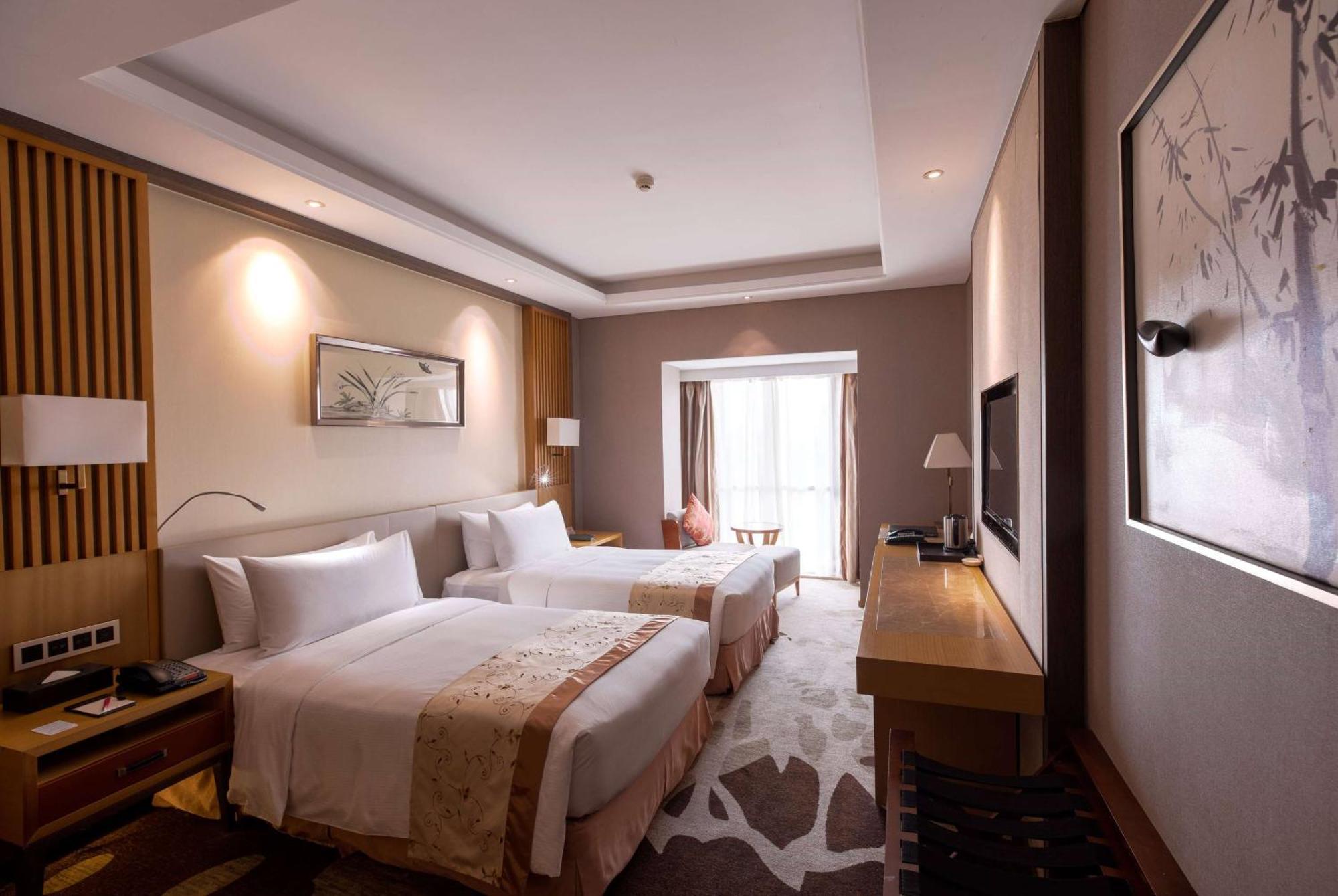 Ramada Plaza By Wyndham Fuzhou South Hotel Exterior foto